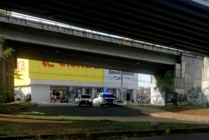 Hallan sin vida a un hombre cerca de la Macroplaza Estadio, en Morelia