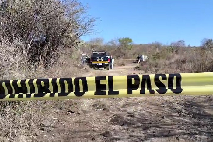 Hallan sin vida y con huellas de violencia a un hombre al poniente de Morelia