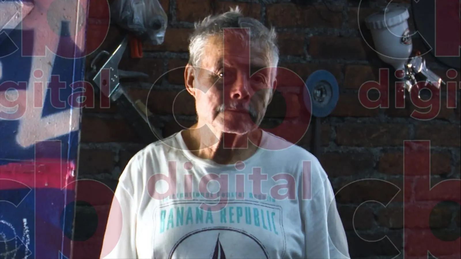 Hijo de herrero, continuando la tradición desde hace 60 años