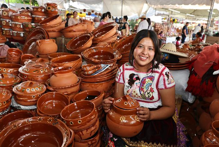 Histórico apoyo al sector artesanal: crece 50 % bolsa de premios para el concurso de Domingo de Ramos