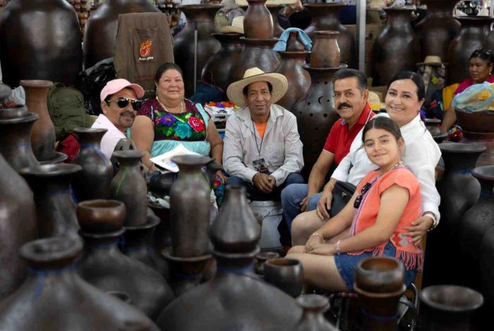 Histórico apoyo al sector artesanal, crece 50 % bolsa de premios para el concurso de Domingo de Ramos