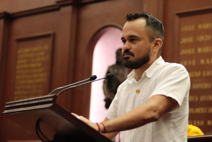 Hogar temporal para adolescentes que hayan cometido delitos, propone Hugo Rangel