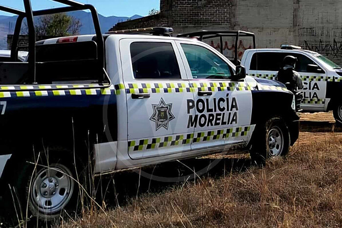 Hombre alcoholizado sufre caída e inventa agresión a balazos, en Lomas de la Aldea