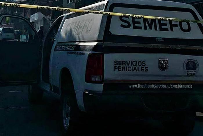 Hombre es asesinado a balazos en una casa de Tingambato