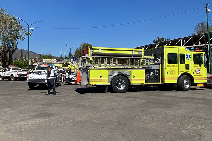 Hombre sufre infarto y muere afuera de la base central de Bomberos Morelia, en el Libramiento