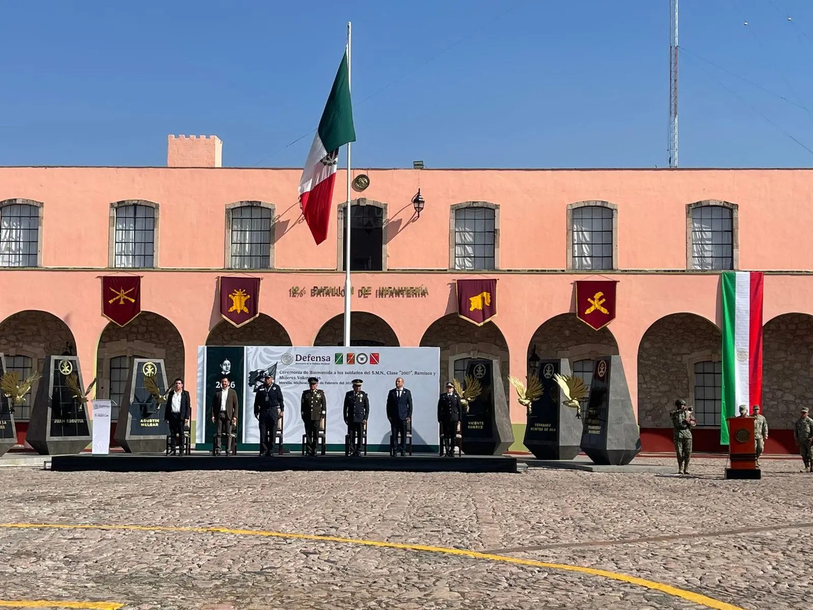 Hombres y mujeres asumen el compromiso del SMN en la 21/a. Zona Militar