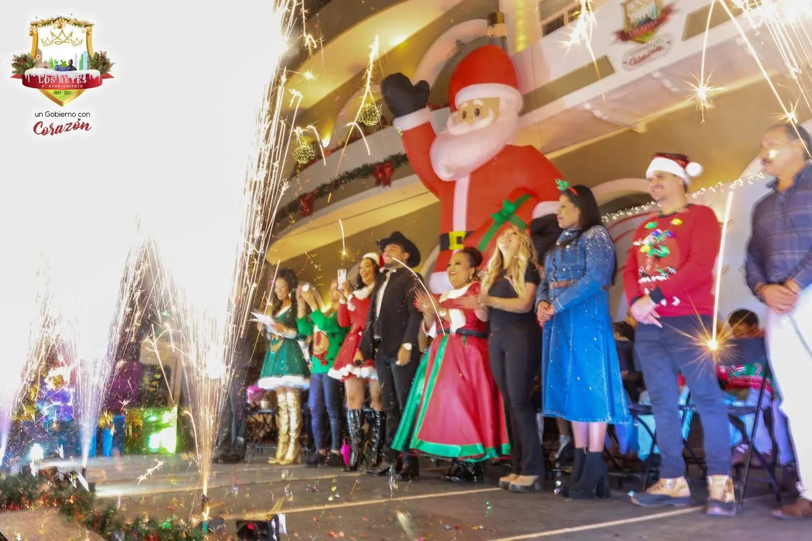 Humberto Jiménez Solís encabeza Caravana Navideña que llenó de alegría y unión a Los Reyes