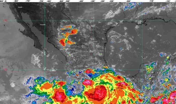 Huracán ‘’John’’ sube a categoría 2, dejará lluvias intensas en Michoacán