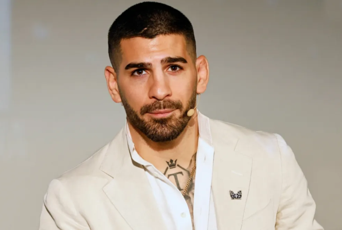 Ilia Topuria denuncia extorsión tras su separación