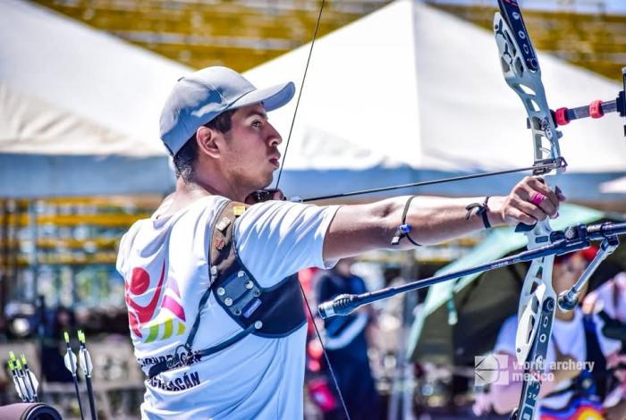 Imcufide impulsa carrera del arquero moreliano Samuel Mondragón