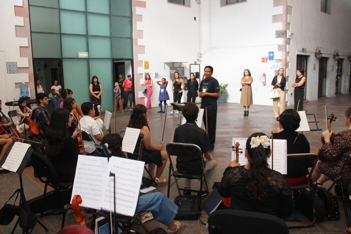 Imparte MasterClass director de OSIM a la Orquesta Comunitaria de Zamora