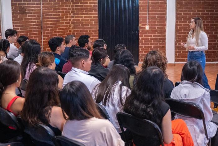 Impulsa Grecia Aguilar Mercado Parlamento Juvenil Incluyente en Zitácuaro