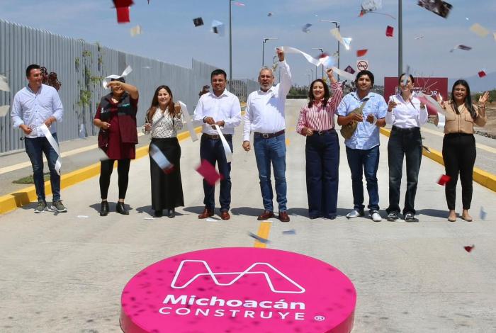 Inaugura Bedolla acceso digno y seguro a la Universidad Tecnológica del Oriente