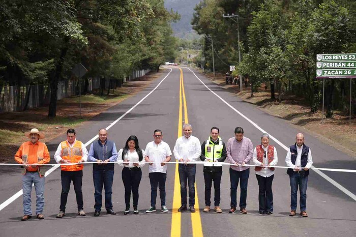 Inaugura Bedolla rehabilitación carretera Uruapan-Peribán