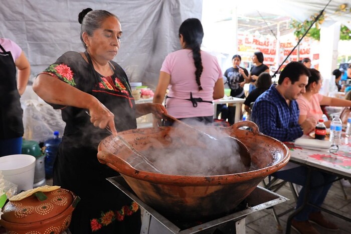 Inaugura Gobierno de Morelia la Feria del Mole en Santa María de Guido