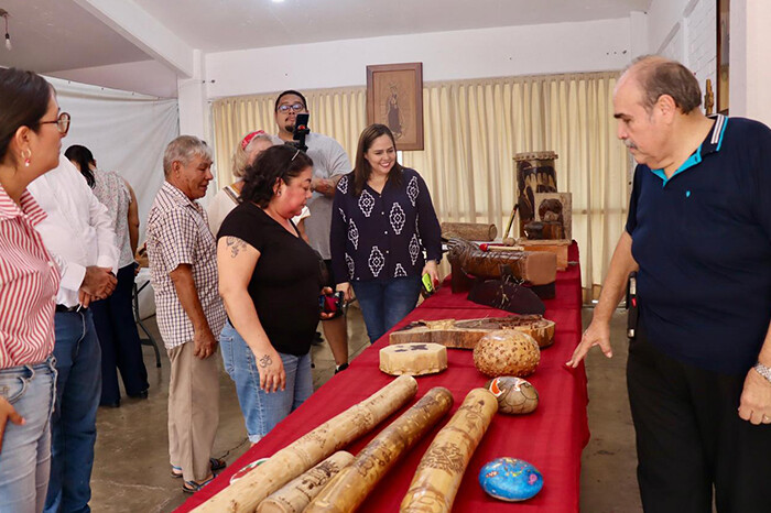 Inauguran Exposición “En Plenitud” Artesplastersanias en la Casa de la Cultura “José Vasconcelos”