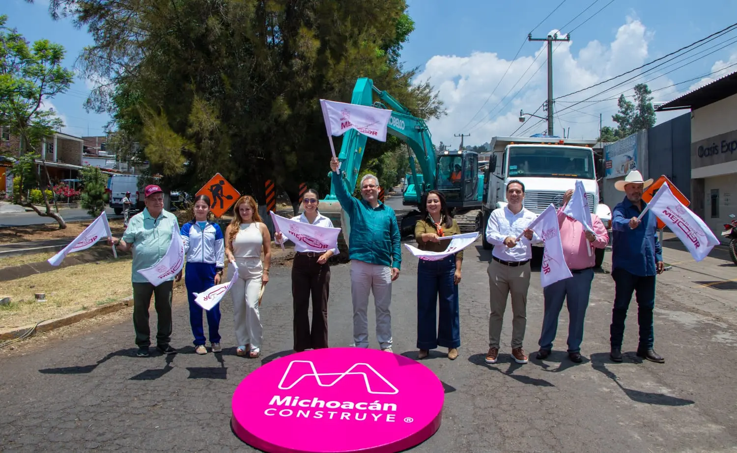 INAUGURAN YOHANA MENDOZA Y ALFREDO RAMÍREZ PRIMER CENTRO MUNICIPAL PARA EL TRATAMIENTO DE RESIDUOS SÓLIDOS EN ARIO Y ARRANCAN OBRA DE MODERNIZACIÓN DEL LIBRAMIENTO J. MÚJICA