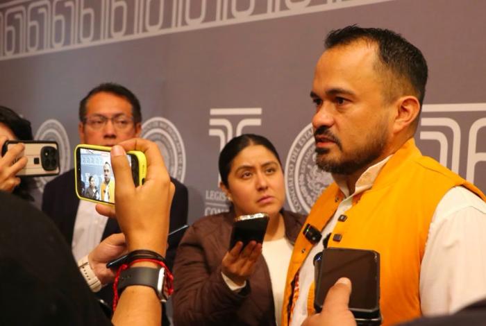 Independientes sí, partidos disfrazados no: Hugo Rangel