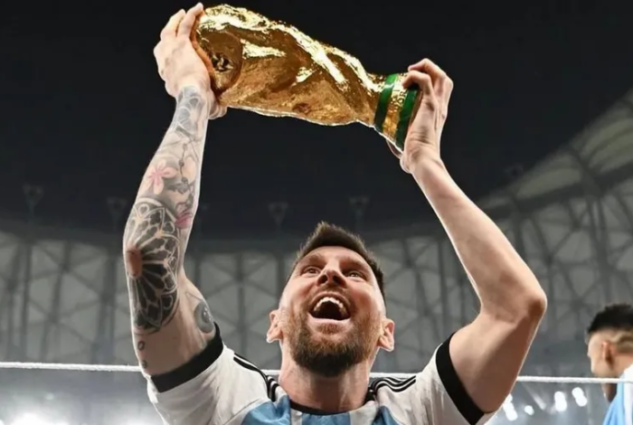 India honra a Messi con monumental estatua de 21 metros