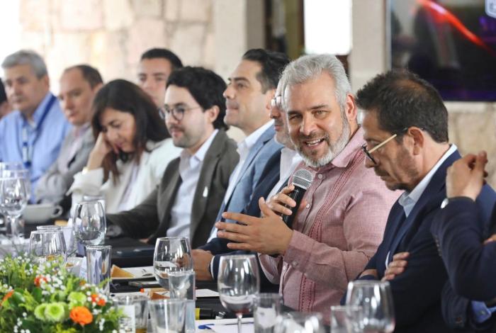 Industriales se suman al impulso del Parque Bajío como Polo del Bienestar: Bedolla