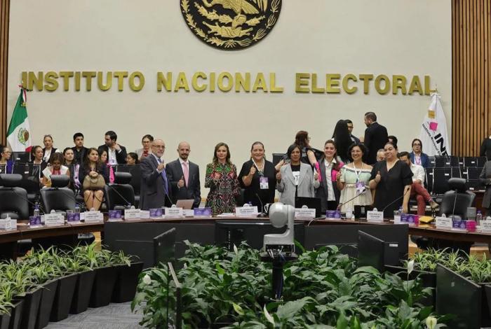 INE finaliza conteo de votos para magistrados