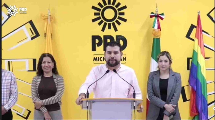 Informe en el Estadio Morelos un Acto Republicano: PRD