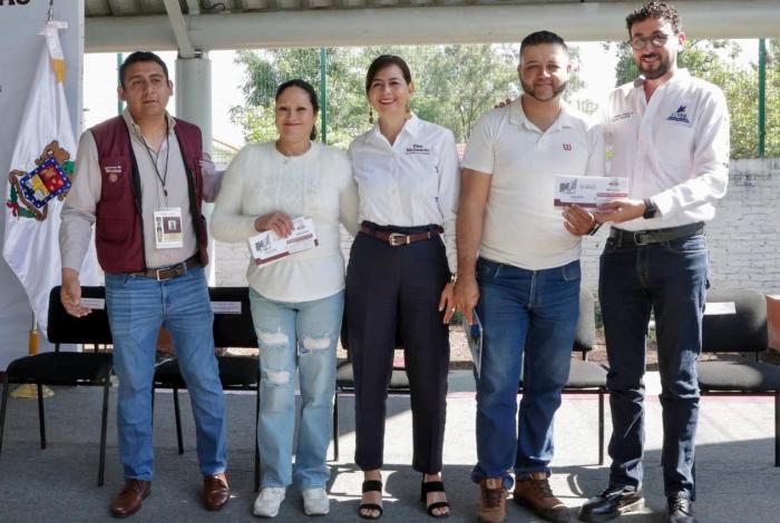 Inicia dispersión de la Beca Rita Cetina para secundaria: Gaby Molina