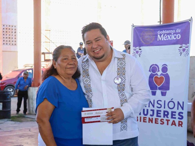 Inicia Entrega de Tarjetas de Pensiones Bienestar a Mujeres y Adultos Mayores