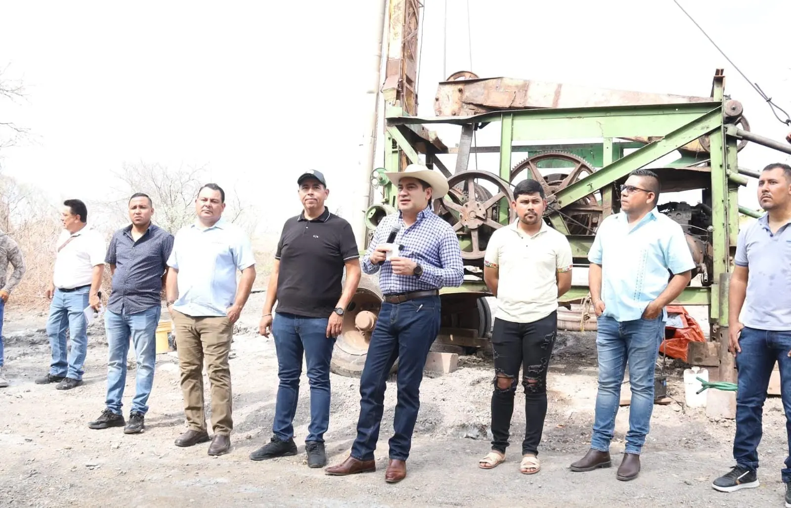 Inicia la construcción de pozo profundo en Cuaro, municipio de Huetamo