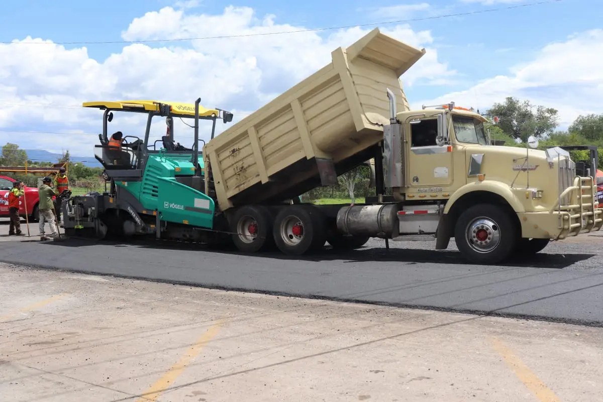 Inicia la rehabilitación del tramo carretero San José Cuaro–Tupátaro en Huandacareo