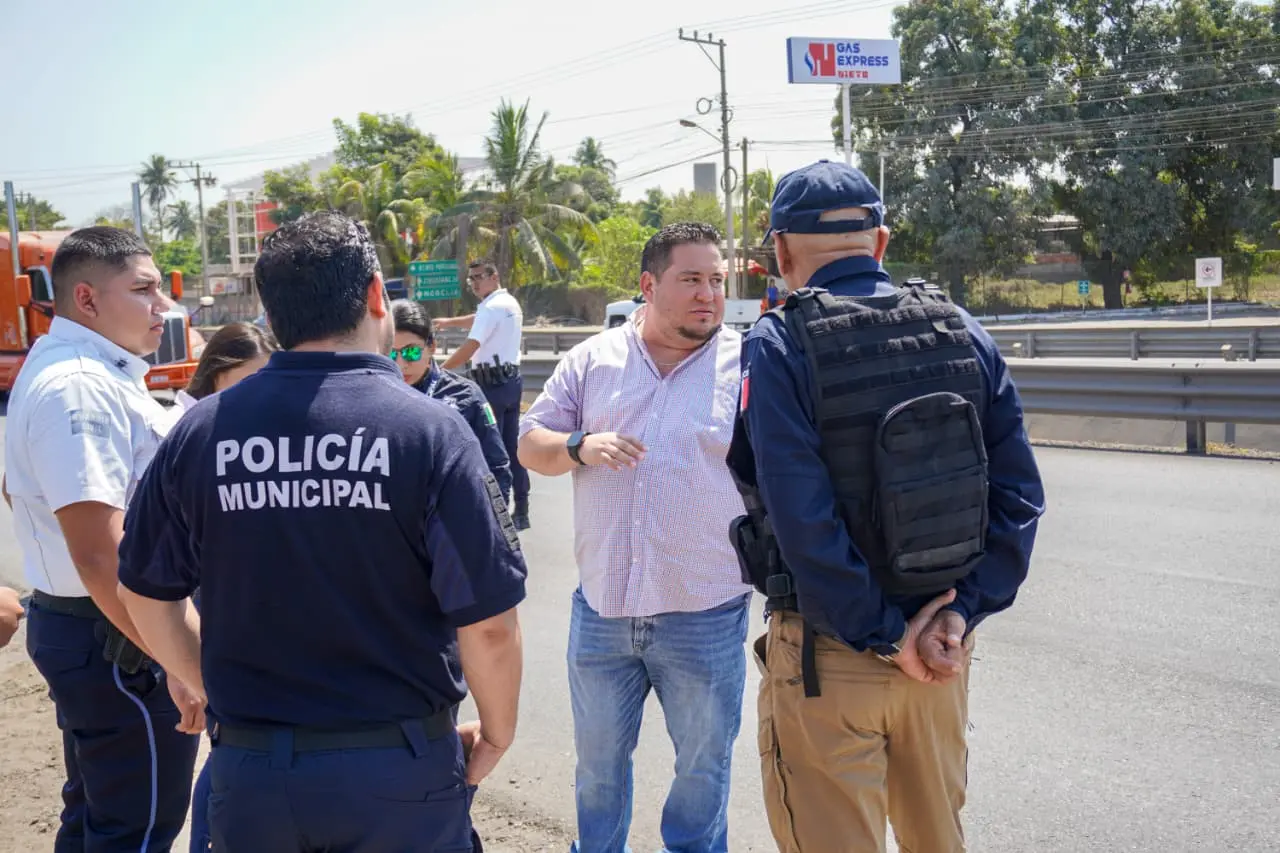 Instalan Cámara de Seguridad en el Cruce UMSNH—José Green