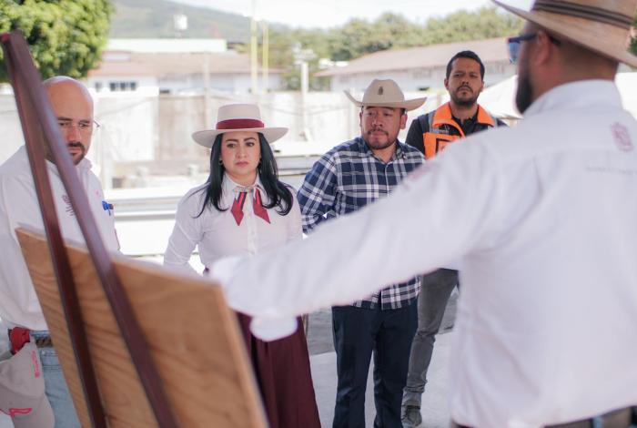 Instruye Gladyz Butanda a imprimir celeridad a obras realizadas en Uruapan