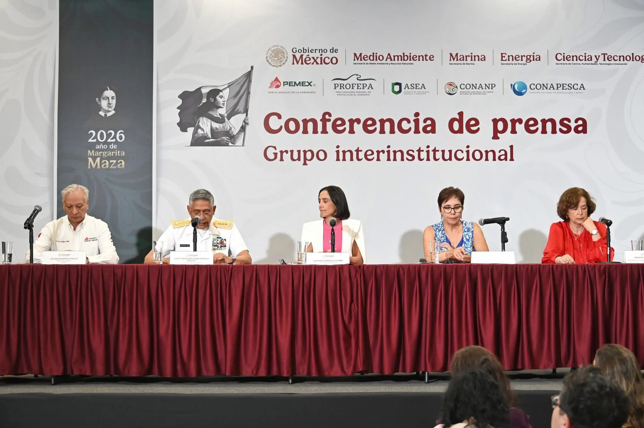 Instruye Presidenta Claudia Sheinbaum investigación; separan a 3 funcionarios de cargo por derrame en Golfo de México