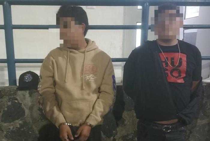 Intentaron escapar de la Policía Morelia y chocaron a varios vehículos