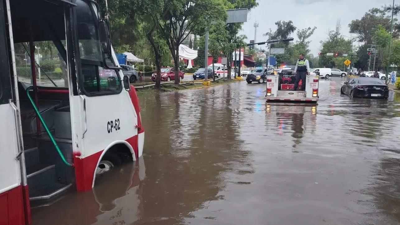 Inundaciones continúan en Camelinas y Zonas aledañas