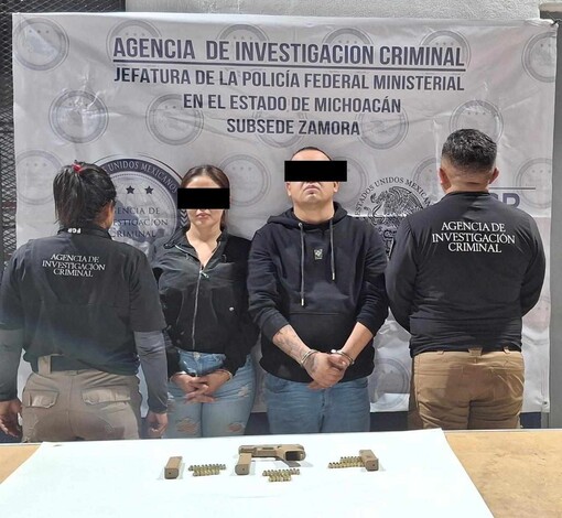 Investiga FGR a pareja detenida armada en la caseta de cobro de Panindícuaro