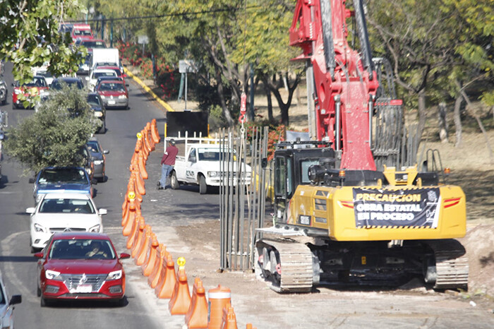 Invierte gobierno estatal 2.5 mil millones de pesos en construcción de vialidades en Morelia