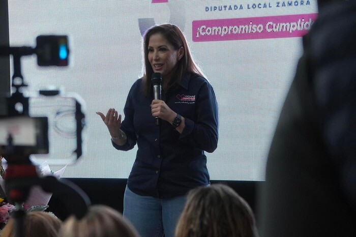 Ivonne Pantoja rinde informe legislativo; compromiso y resultados por Zamora