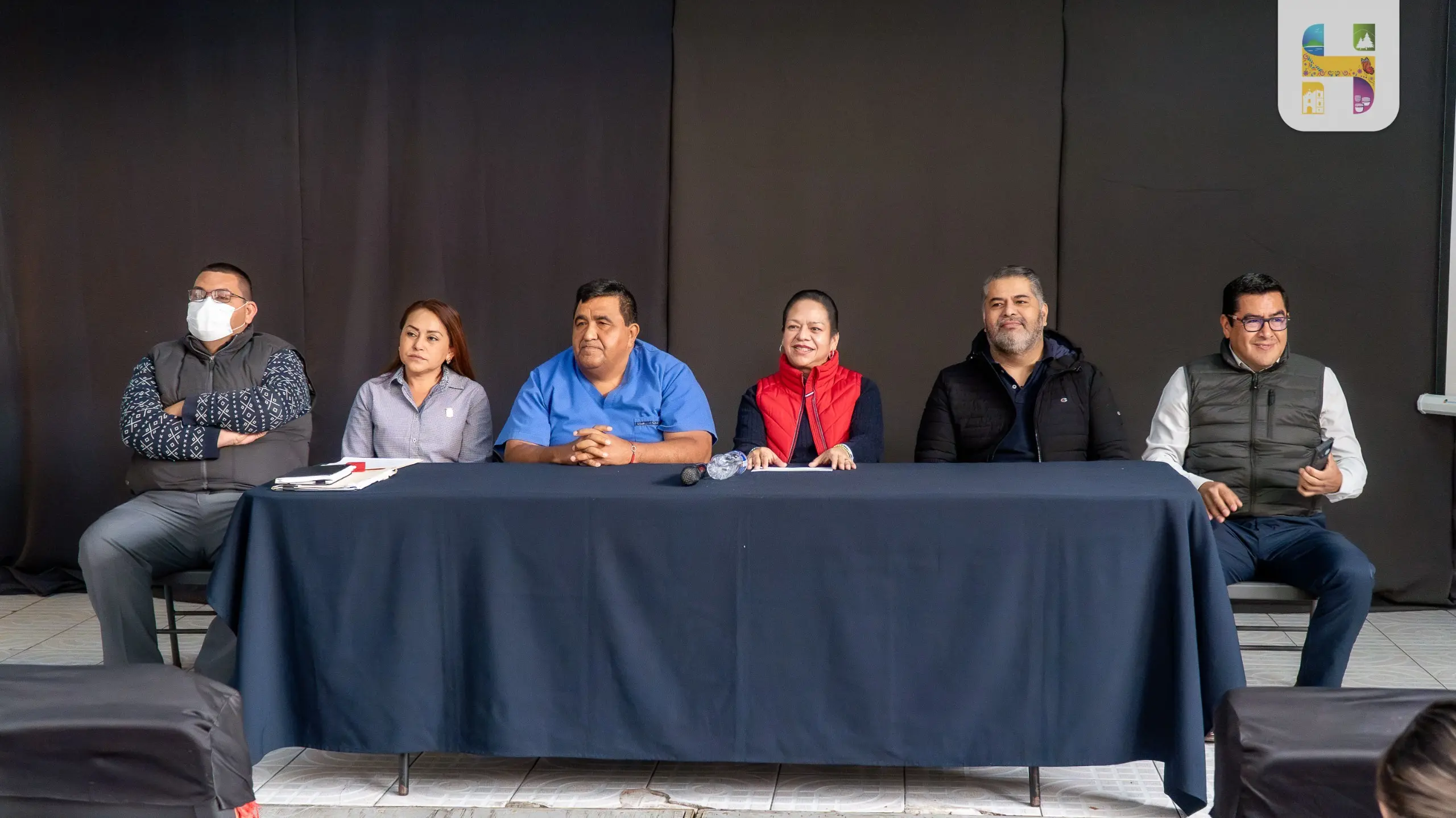 Jeovana Alcántar, encabezó la reunión de trabajo para analizar el Proyecto del Programa Municipal de Salud Pública del Municipio de Hidalgo.