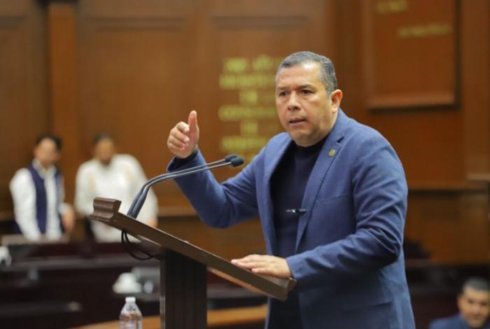 Juan Carlos Barragán presenta iniciativa para que los delitos por violencia de género no puedan extinguirse mediante el otorgamiento del perdón