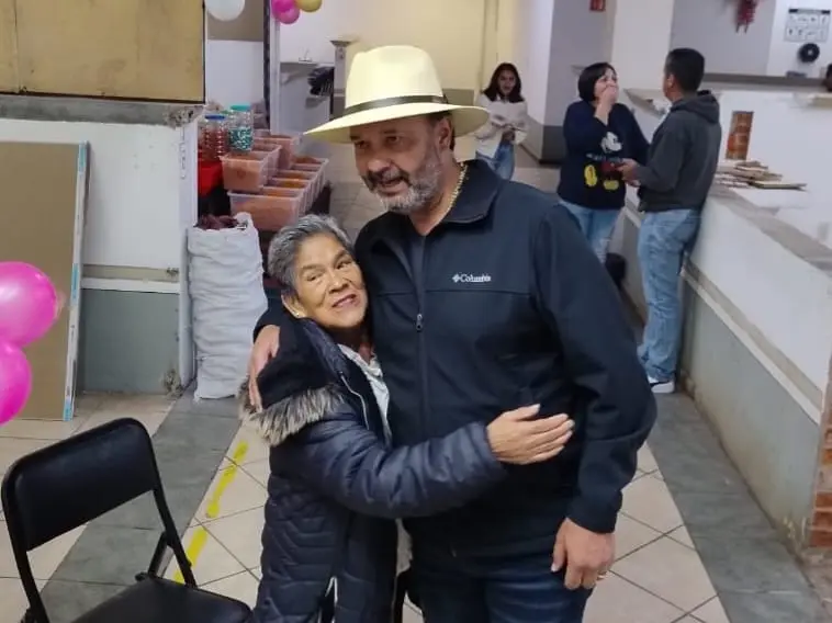 Julio Arreola inaugura el Mercado de Obregón para reactivar el comercio local