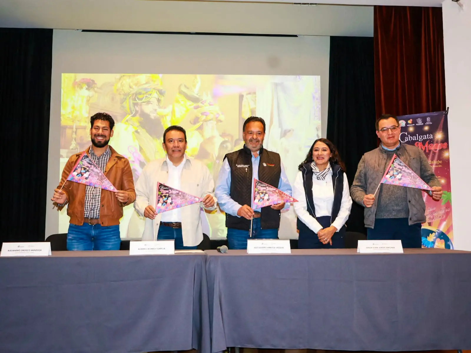 Julio Arreola invita a vivir la Cabalgata de Reyes Magos en Pátzcuaro este 5 de enero