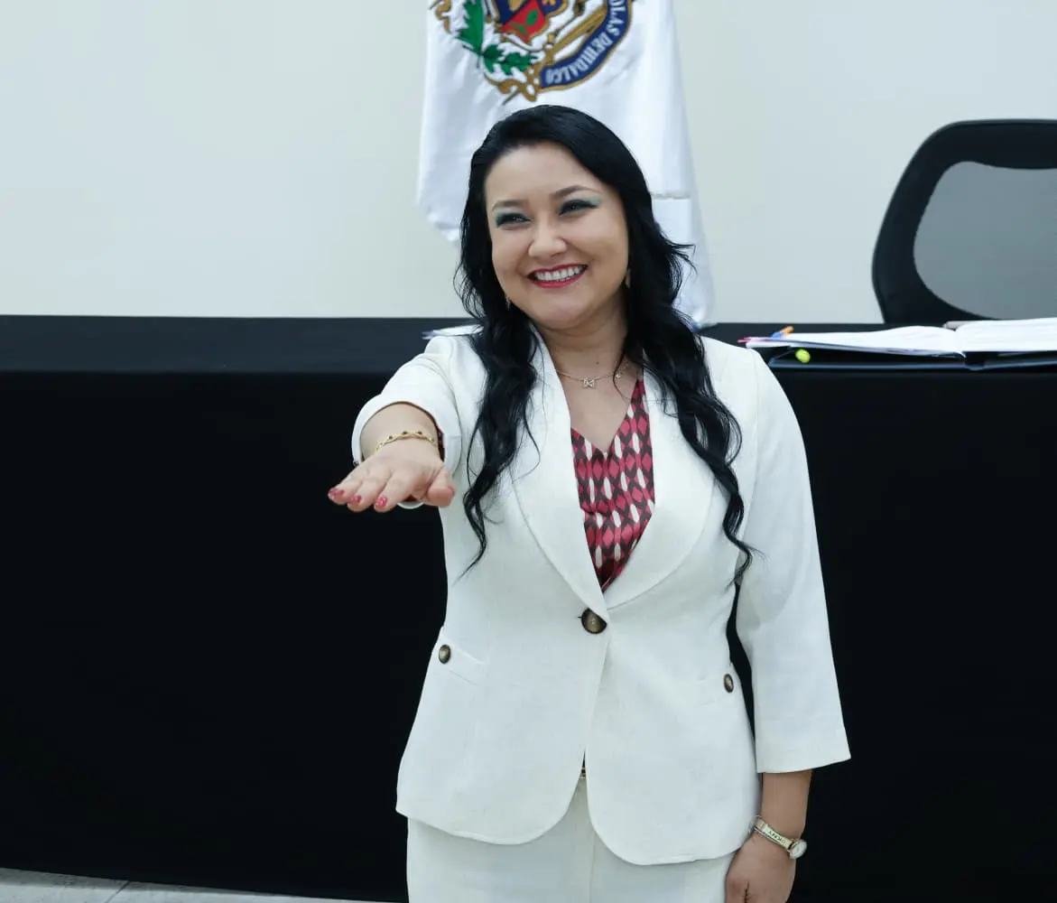 La doctora Karla Fernández Chávez, nueva directora de la Facultad de Odontología