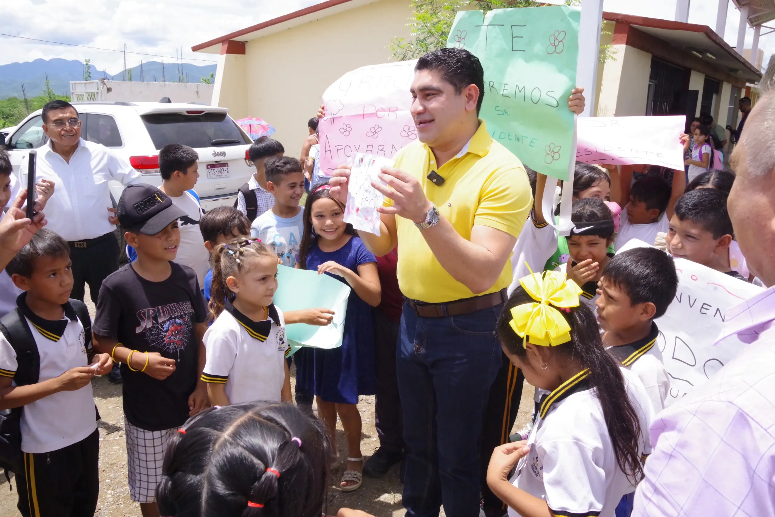 La escuela primaria “Francisco I. Madero” de La Parota ya tiene su nuevo techumbre
