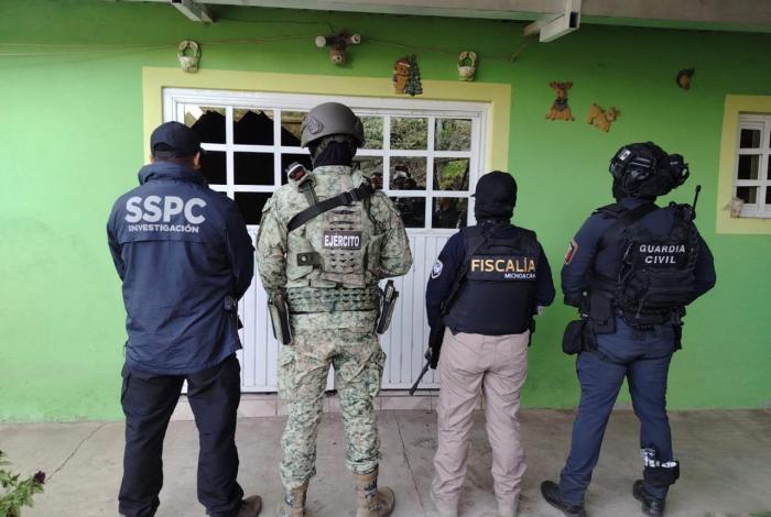 La FGE ejecuta 24 cateos en Apatzingán como seguimiento a la detención de “El Botox”