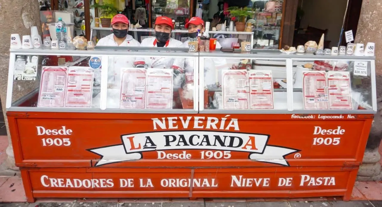 La Pacanda: más de 100 años preservando la tradicional nieve de pasta en Pátzcuaro