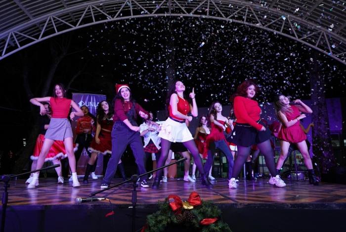 La UNLA enciende el espíritu navideño con su tradicional celebración decembrina