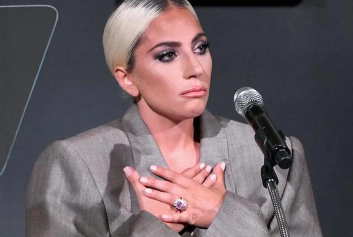 Lady Gaga y sus luchas personales reveladas en Rolling Stone