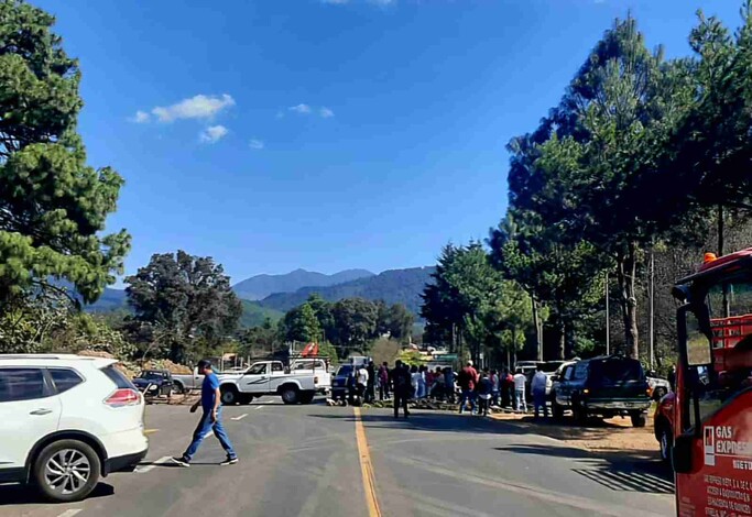 Las Gestiones de la Presidenta Pérez Mendoza Continúan para Resolver el Bloqueo en la Carretera de Opopeo