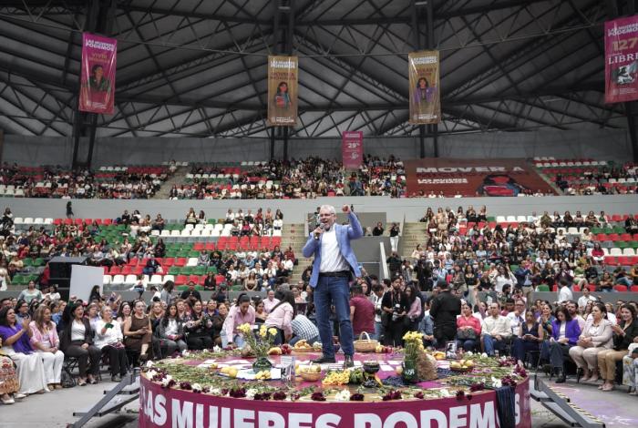 Las mujeres pueden; sólo les falta la gubernatura de Michoacán: Bedolla